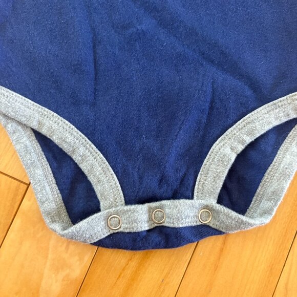 Toronto Maple Leafs Baby Shirt Blue Size 18 months NHL Hockey - Picture 4 of 7